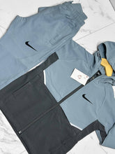 Load image into Gallery viewer, Tracksuit