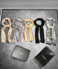 Load image into Gallery viewer, Scarf