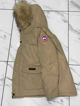 Load image into Gallery viewer, Jacket