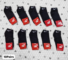 Load image into Gallery viewer, Socks