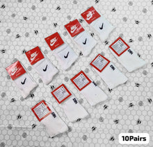 Load image into Gallery viewer, Socks