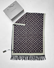 Load image into Gallery viewer, Scarf