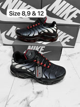 Load image into Gallery viewer, Shoes