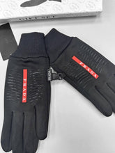 Load image into Gallery viewer, Glove