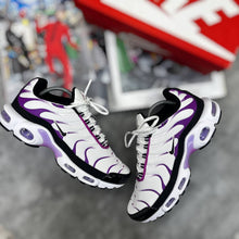 Load image into Gallery viewer, Shoes