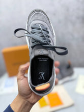 Load image into Gallery viewer, Shoes