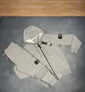 Tracksuit men