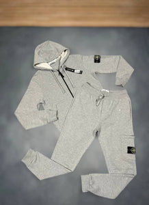 Tracksuit men