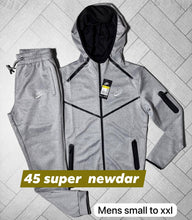 Load image into Gallery viewer, Tracksuit