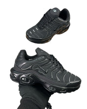 Load image into Gallery viewer, Shoes