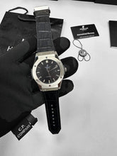 Load image into Gallery viewer, Watch
