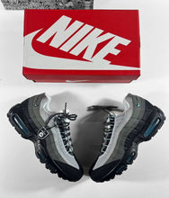 Load image into Gallery viewer, Shoes