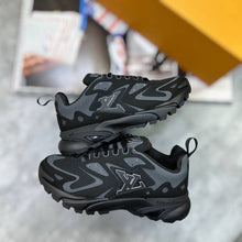 Load image into Gallery viewer, Shoes