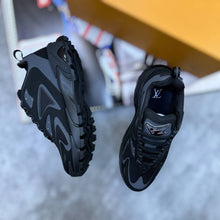 Load image into Gallery viewer, Shoes