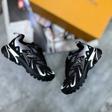Load image into Gallery viewer, Shoes
