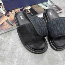 Load image into Gallery viewer, Slipper men