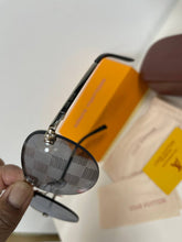 Load image into Gallery viewer, Sunglass-afi