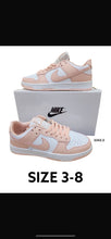 Load image into Gallery viewer, Shoes women Cho