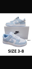 Load image into Gallery viewer, Shoes women Cho