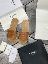 Load image into Gallery viewer, Slipper women