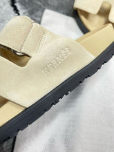 Load image into Gallery viewer, Slipper women