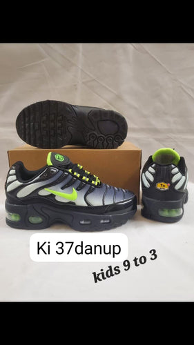 Shoes boy