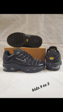 Load image into Gallery viewer, Shoes boy