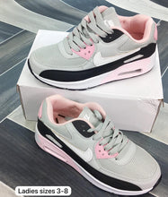 Load image into Gallery viewer, Shoes