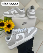 Load image into Gallery viewer, Shoes women