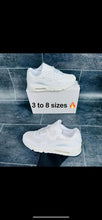 Load image into Gallery viewer, Slipper