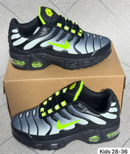 Load image into Gallery viewer, Shoes boy