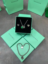 Load image into Gallery viewer, Necklace