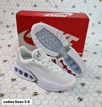 Load image into Gallery viewer, Shoes