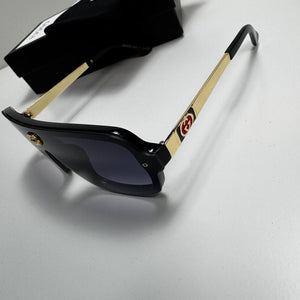 Sunglass