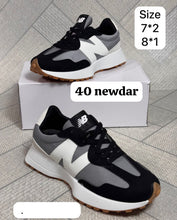 Load image into Gallery viewer, Shoes