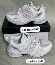 Load image into Gallery viewer, Shoes
