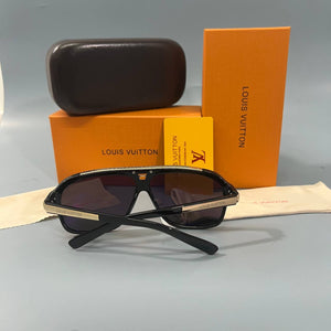 Sunglass