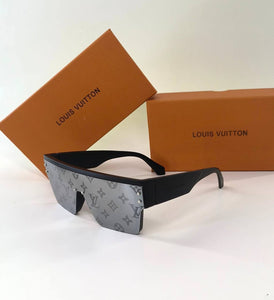 Sunglass