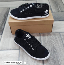 Load image into Gallery viewer, Shoes