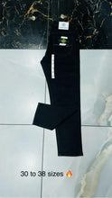 Load image into Gallery viewer, Jeans