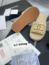 Load image into Gallery viewer, Slipper