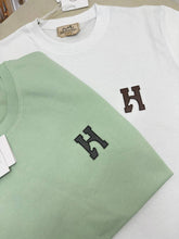 Load image into Gallery viewer, Tshirt