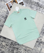 Load image into Gallery viewer, Tshirt