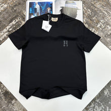 Load image into Gallery viewer, Tshirt