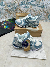 Load image into Gallery viewer, Shoes