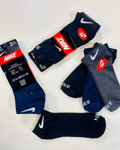 Load image into Gallery viewer, Socks