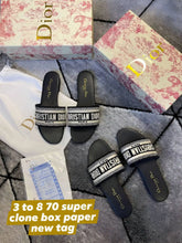 Load image into Gallery viewer, Slipper