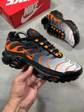 Load image into Gallery viewer, Shoes men