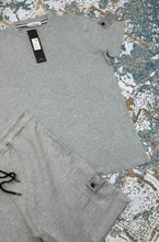 Load image into Gallery viewer, Tshirt