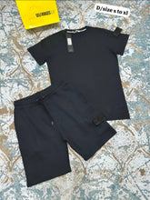 Load image into Gallery viewer, Tshirt